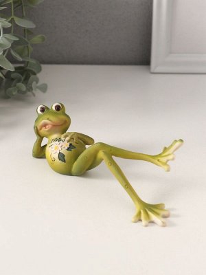 Фигурка «Лягушонок на отдыхе, с цветами на животике», полистоун, 15.5x6x7 см