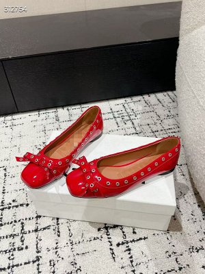 Балетки женские кожаные