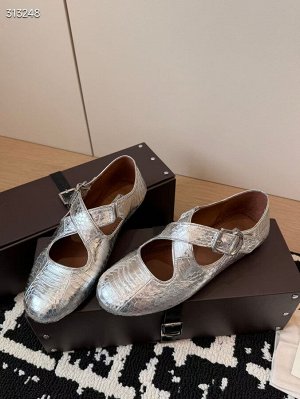 Балетки женские кожаные