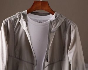 Летняя мужская ветровка легкая дышащая с капюшоном на молнии, серый