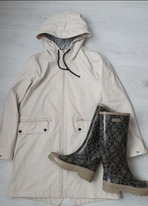 Куртка Zara р. S с сапогами р.37. Цена за комплект