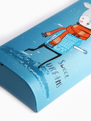 Футляр для очков на магните, с рисунком оленёнка, размер 15.5x6x2 см, голубой
