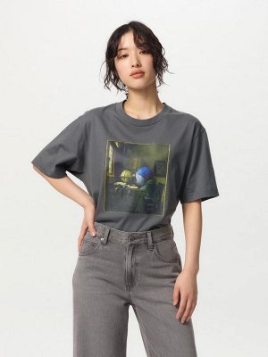 UNIQLO - футболка Doraemon & Louvre museum - 07 GRAY