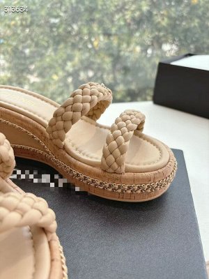 Шлепанцы женские кожаные
