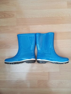 Резиновые сапожки детские