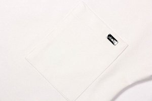 Костюм Хотите удобный летний женский костюм с шортами, но не знаете какой
выбрать? Комплект с шортами и футболкой выполнен из плотной хлопковой
ткани футер 2х-нитка. Трикотаж не
скатывается и не растя