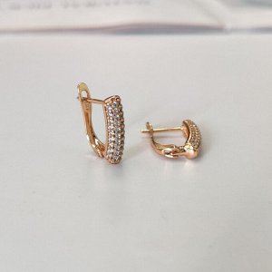 Серьги Вставка: Цирконы
Материал изделия: ювелирный сплав
Размер: 1.5 см
Вид(модель) сережек: Английский замочек

Изысканные серьги с элегантными цирконами, созданные из гипоаллергенного ювелирного 