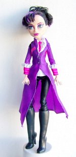Кукла Headless Headmistress Bloodgood