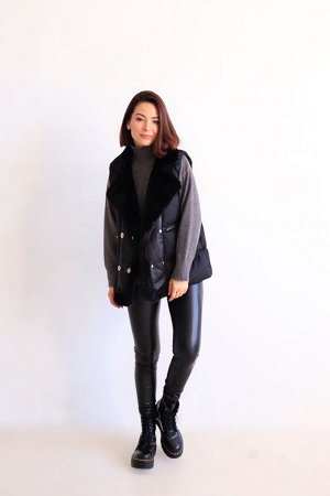 Жилет + ДЛИНА: 67 (+-3) см.
+ СОСТАВ: ПЭ 100%; подклад: ПЭ 100%; утеплитель: 150 г/м
+ ПАРАМЕТРЫ МОДЕЛИ: 81/60/91, рост модели 165 см.
+ ОБРАЗЕЦ НА МОДЕЛИ: 44
