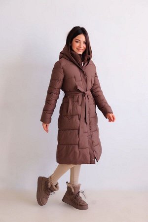 Пальто + ДЛИНА: 101 (+-3) см.
+ СОСТАВ: ПЭ 100%; подклад: ПЭ 100%; утеплитель: 150 г/м
+ ПАРАМЕТРЫ МОДЕЛИ: 81/60/91, рост модели 165 см.
+ ОБРАЗЕЦ НА МОДЕЛИ: 42