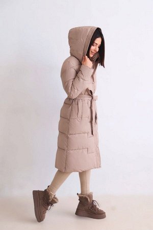 Пальто + ДЛИНА: 101 (+-3) см.
+ СОСТАВ: ПЭ 100%; подклад: ПЭ 100%; утеплитель: 150 г/м
+ ПАРАМЕТРЫ МОДЕЛИ: 81/60/91, рост модели 165 см.
+ ОБРАЗЕЦ НА МОДЕЛИ: 42