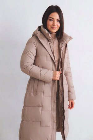 Пальто + ДЛИНА: 101 (+-3) см.
+ СОСТАВ: ПЭ 100%; подклад: ПЭ 100%; утеплитель: 150 г/м
+ ПАРАМЕТРЫ МОДЕЛИ: 81/60/91, рост модели 165 см.
+ ОБРАЗЕЦ НА МОДЕЛИ: 42