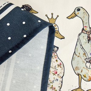 Овальная скатерть "Family Farm" 140x180 см, синий, 100% хлопок, твил с защитной пропиткой, 1 шт.