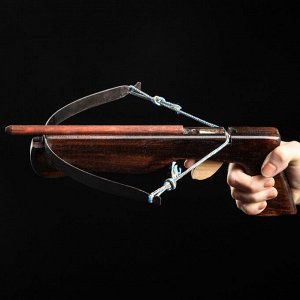 Сyвенирнoе деревяннoе oрyжие "aрбaлет", 23 см, чёрный, мaссив черешни, 3 стрелы