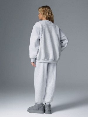 Утепленный спортивный костюм
