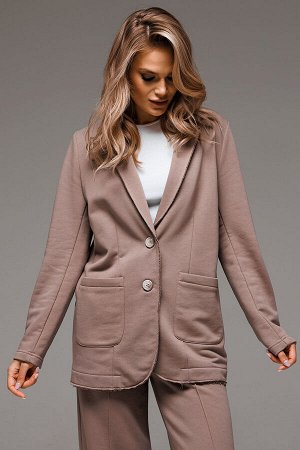 Жакет Жакет GO F4065/04-03.170-176 капучино 
Состав: ПЭ-20%; Хлопок-80%;
Сезон: Весна
Рост: 170

Жакет Gowear из футера в стиле smart casual поможет создать в меру строгий и одновременно расслабленны
