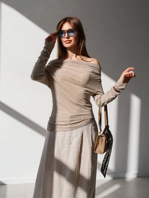 Лонгслив Asymmetric, беж