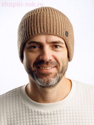 Ушанка Бренд: Marhatter     Тип изделия: Ушанка
Размер: 57-59
Отворот: шапка с отворотом
Состав: 80% шерсть 20% полиамид