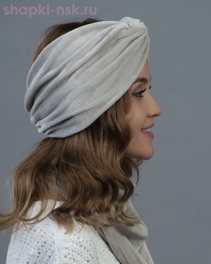 Повязка Бренд: Verenitsa (Svetlitsa)     Материал: бархат
Тип изделия: Повязка
Размер: 54-58
Состав: 57% ПАН 40% хлопок 3% эластан