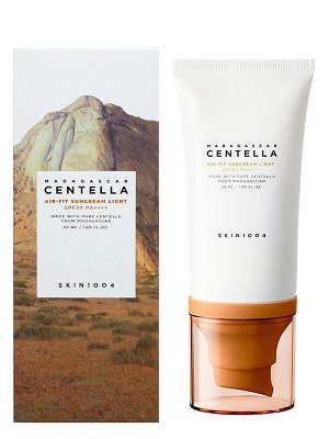 Солнцезащитный крем с центеллой Madagascar Centella Air-Fit Suncream Light SPF 30 PA++++