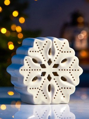 Светодиодная фигура «Снежинка большая», 11x5x11 см, 1 LED, керамика, от батареек LR44x3 шт., тёплый белый свет