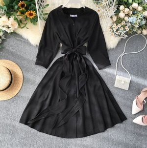 Платье с V-образным вырезом,чёрный