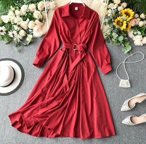 Платье красное