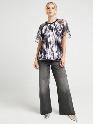 River Island Hybrid Crinkle Top