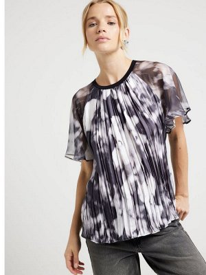 River Island Hybrid Crinkle Top