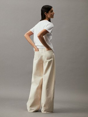 Мягкая футболка Calvin Klein из 100% хлопка