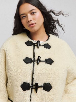 Куртка Simply Be Duffle Fasten с круглым воротником и воротником Borg