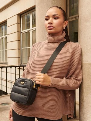 Camel - вязаный джемпер с воротником-стойкой Barbour® International Boulevard