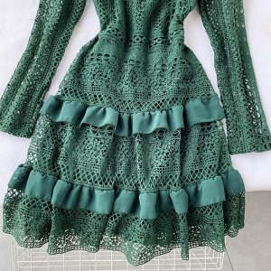 Кружевное платье,зелёный