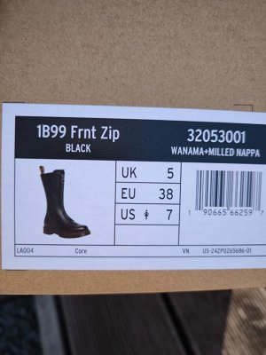 Ботинки Dr. Martens® 1B99
