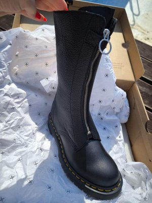 Ботинки Dr. Martens® 1B99