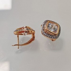 Серьги Вставка: Цирконы
Материал изделия: ювелирный сплав
Размер: 1.5 см
Вид(модель) сережек: Английский замочек

Изысканные серьги созданные из гипоаллергенного ювелирного сплава, станут великолепн