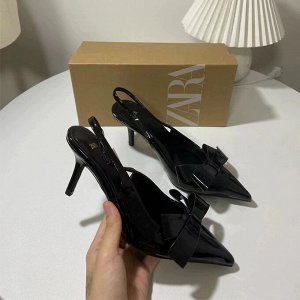 Женские туфли на каблуке