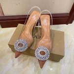 Женские туфли на каблуке