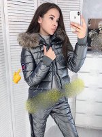 Костюм