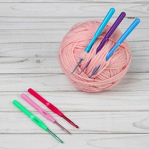 Набор крючков для вязания, с пластиковой ручкой, d = 2,5-5 мм, 14 см, 6 шт, цвет МИКС
