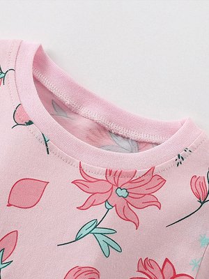 Костюм с шортами и футболкой для девочки