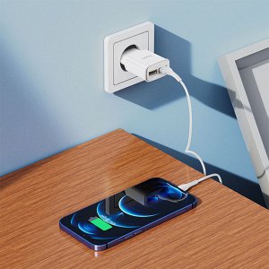 Сетевое зарядное устройство HOCO C88A Star 2xUSB, 2.4A, 10.8W, белый