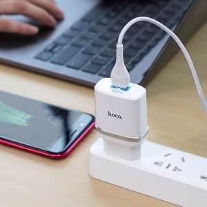 Сетевое зарядное устройство HOCO C12Q Smart 1xUSB с Кабелем USB - Micro, 3A, 18W, белый