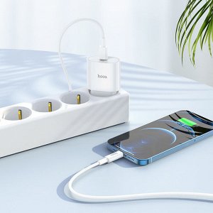 Сетевое зарядное устройство HOCO C94A 1xUSB-C с Кабелем Type-C - Lightning, 3.0A, 20W, белый