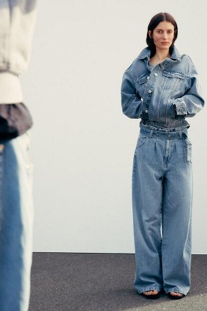 ZARA Джинсы