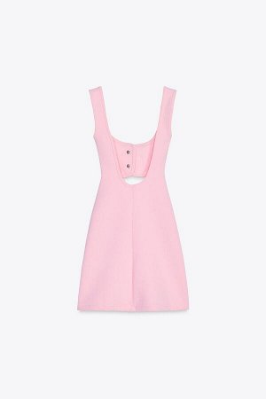 платье ЦВЕТ как на первом фото ПЛАТЬЕ СТРЕЙЧ С ВЫРЕЗАМИ (STRETCH-KLEID MIT CUT-OUTS) Короткое платье из эластичной ткани. Клетчатый вырез и широкие бретели. Разрез спереди. Застежка-кнопка. СОСТАВ МАТ