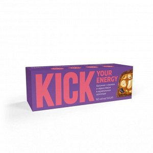 Батончик "KICK energy" арахисовый с изюмом и черносливом в карамельном шоколаде 45г (Упаковка 10 шт)