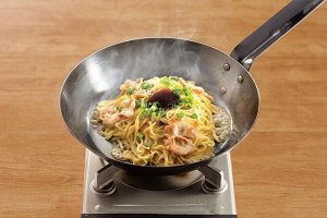 Ichiran Yaki Tonkotsu Ramen - тонкоцу рамен для приготовления на сковороде