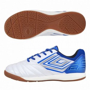 Umbro Accelerator TR JR Wide IN – Удобные футзальные кроссовки для юных игроков