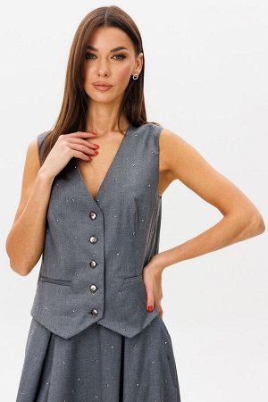 Костюм Костюм Kivviwear 4302430101 графит 
Состав: ПЭ-26%; Хлопок-72%; Эластан-2%;
Сезон: Лето
Рост: 170

Этот эксклюзивный костюм, состоящий из классического жилета с пятью пуговицами и прорезными к